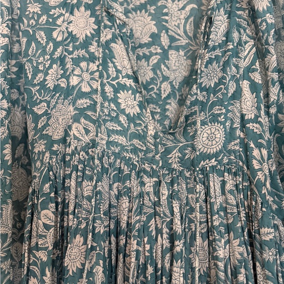 Daughters of India Dress - Picture 3 of 4